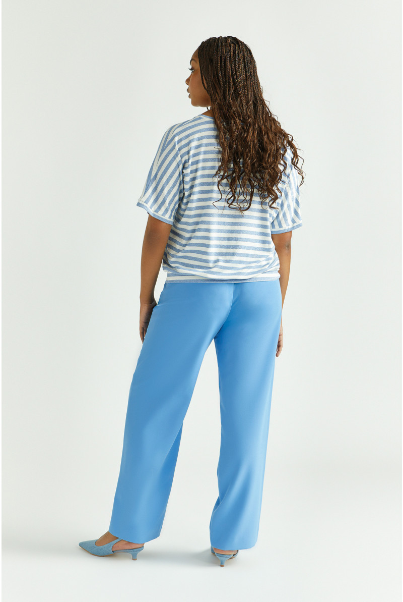 Soepelvallende broek met wijde pijpen