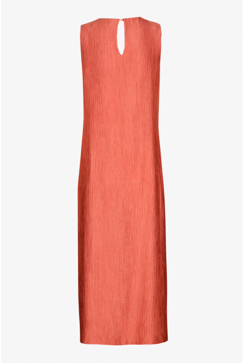 Straight sleeveless dress