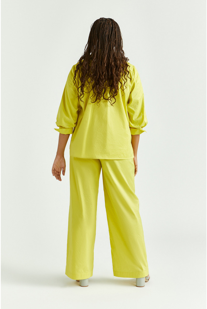 Pantalon froissé à jambes larges