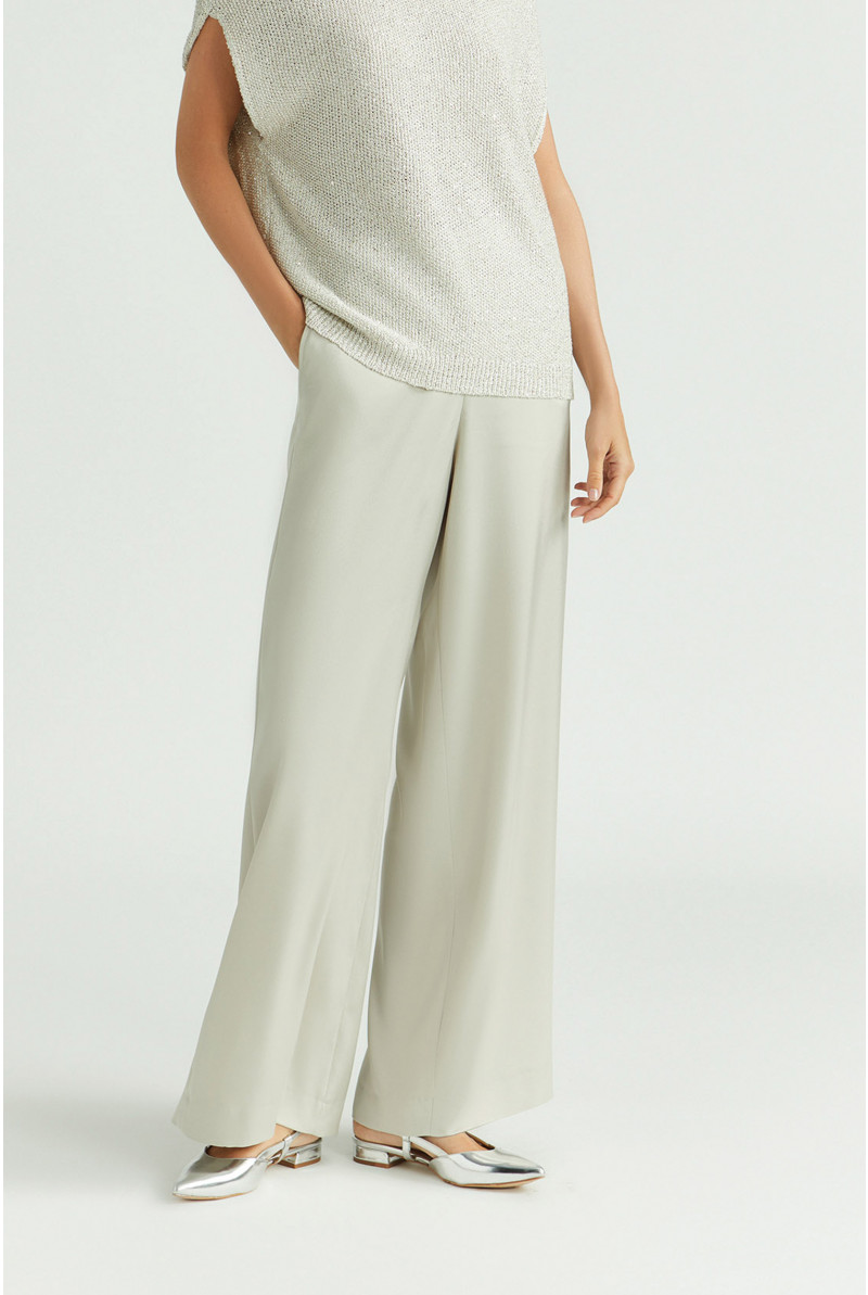 Pantalon en tissu brillant
