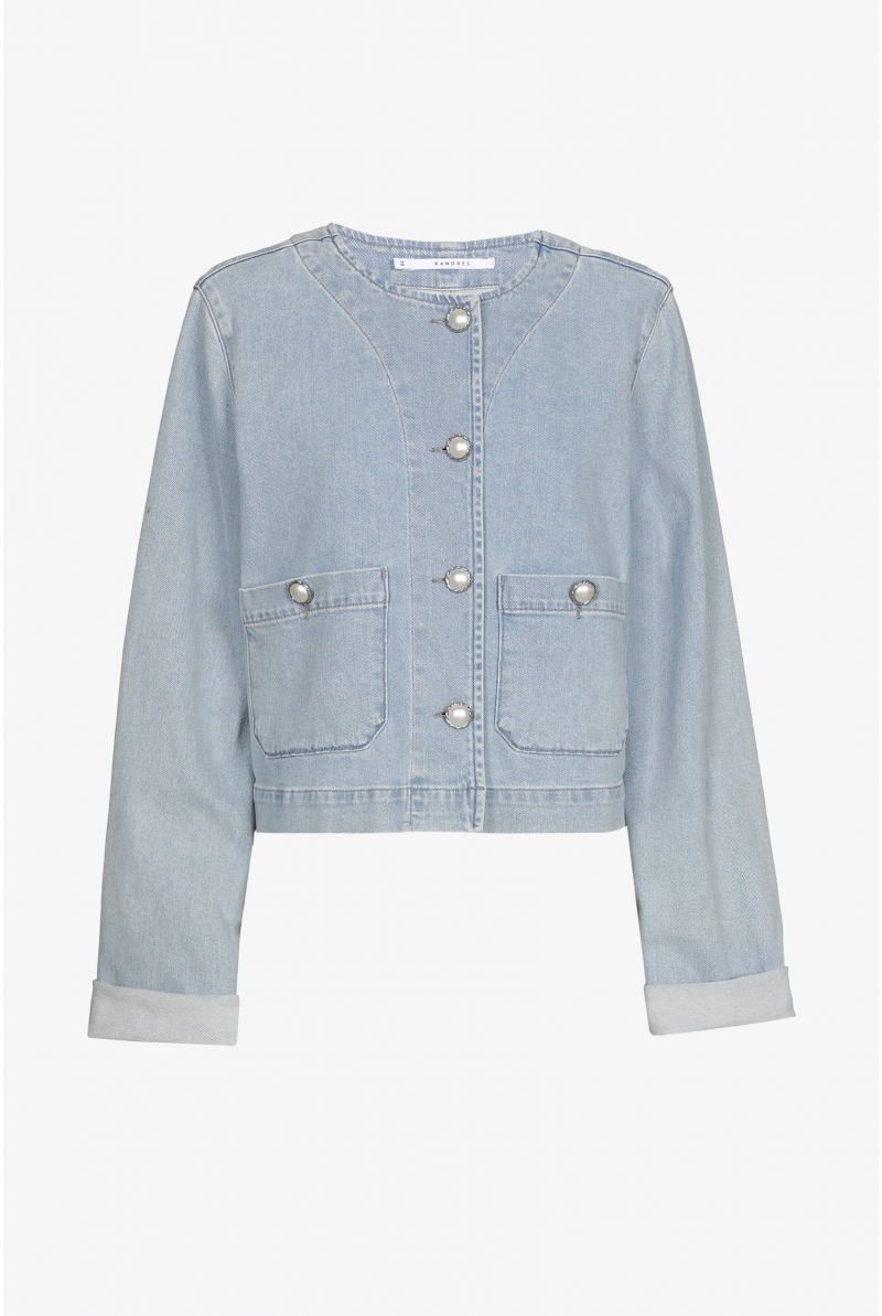 Kurze Jeansjacke mit Knöpfen