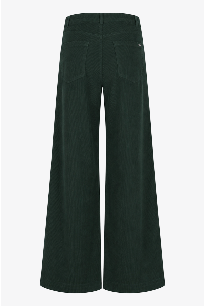 Broek van ribfluweel