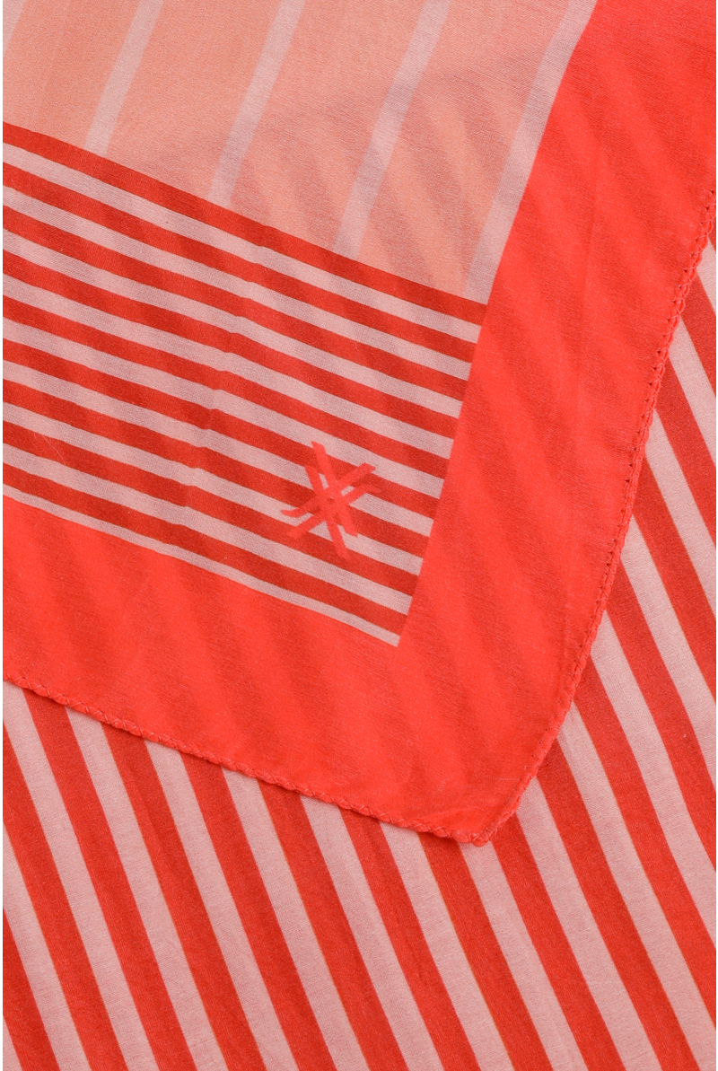 Écharpe à motif rayé