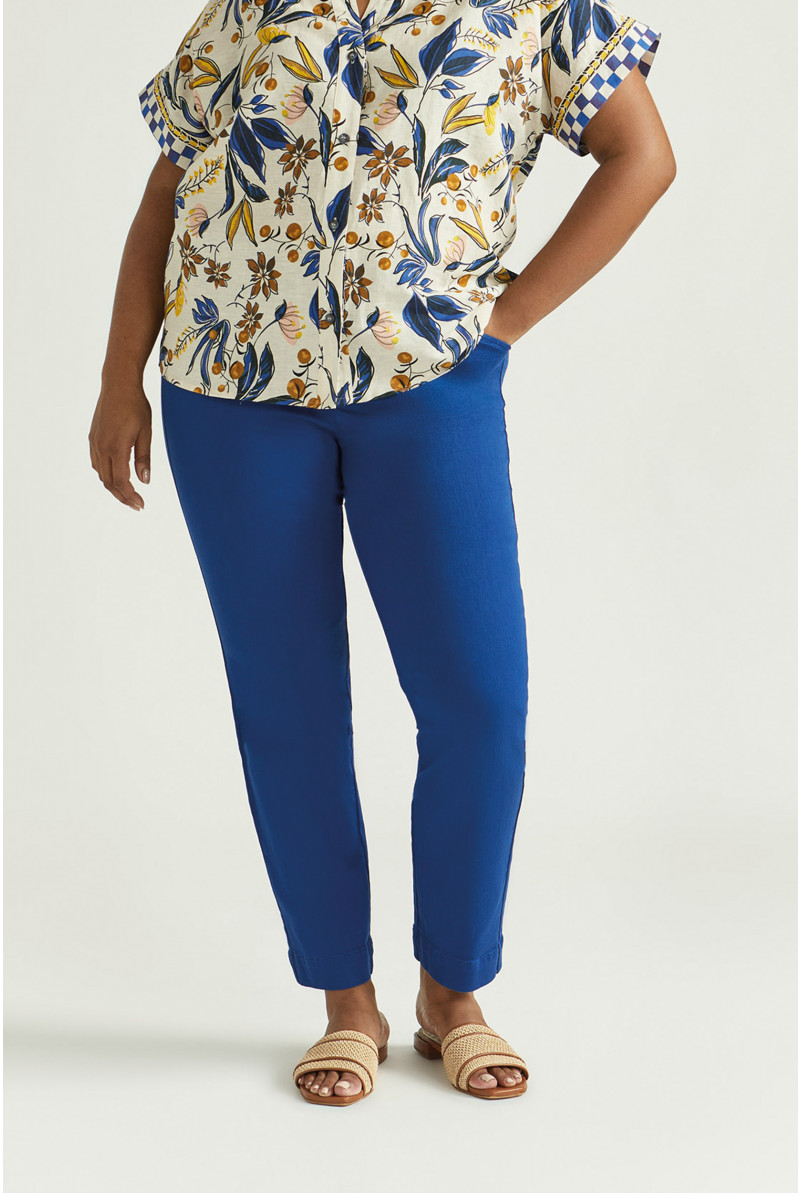 Pantalon estival à jambes étroites