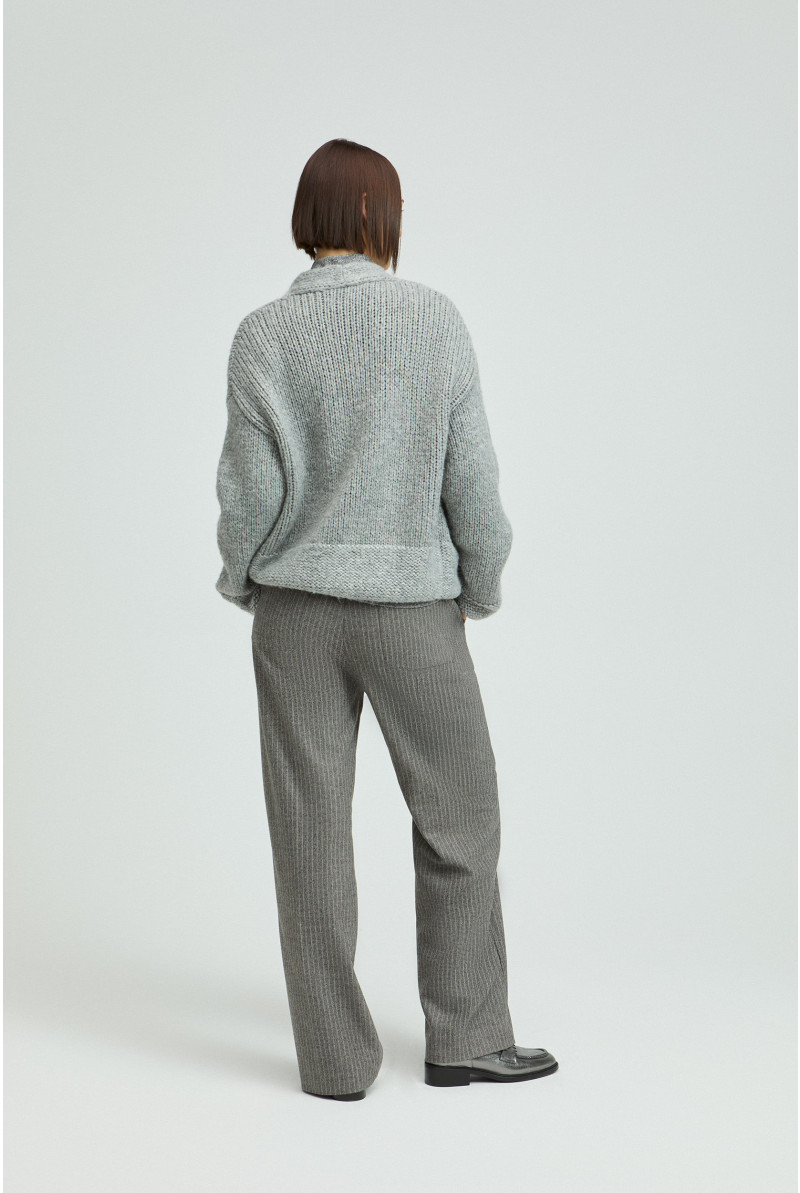 Pantalon habillé avec motif en trait de craie