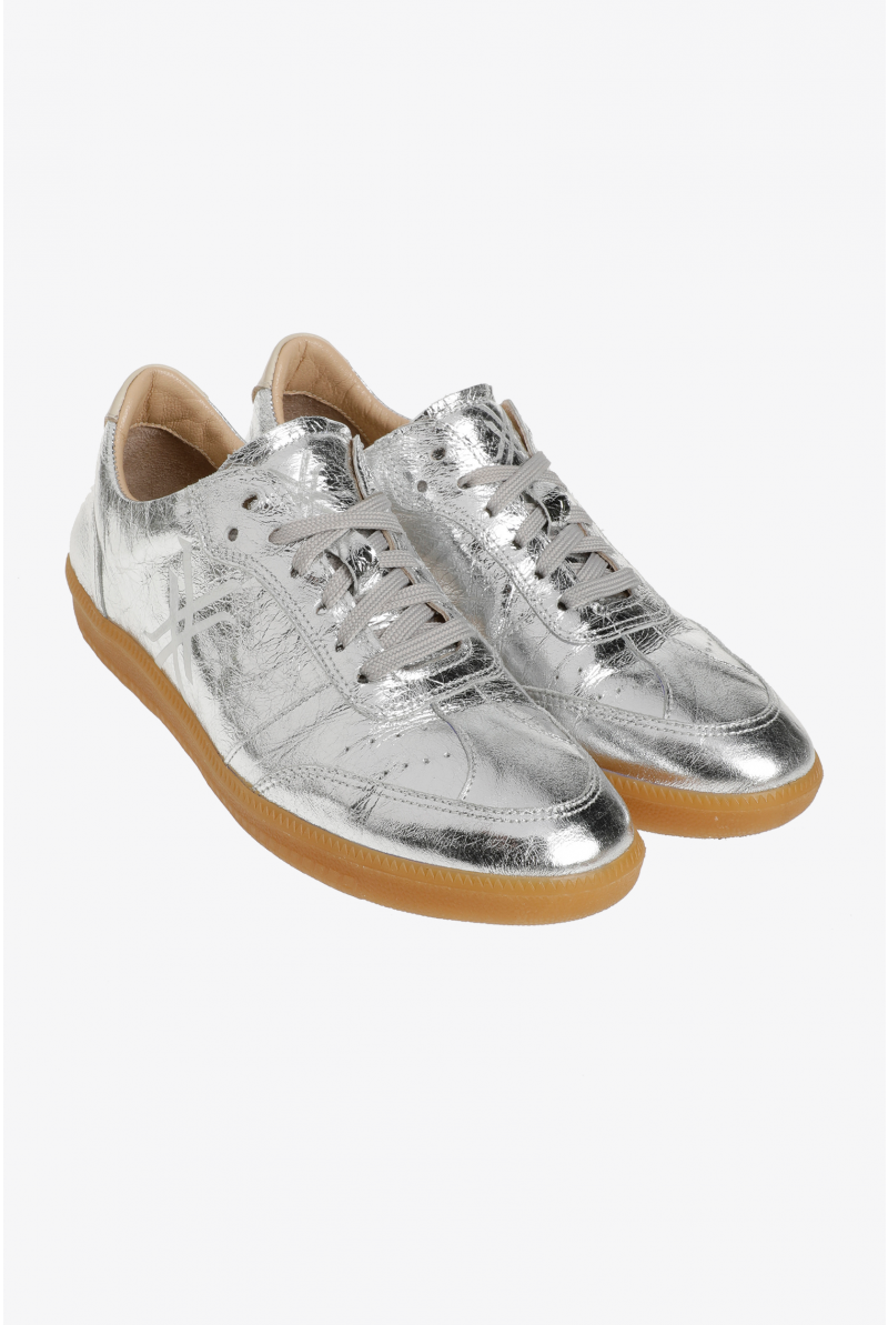 Zeitlose Sneaker