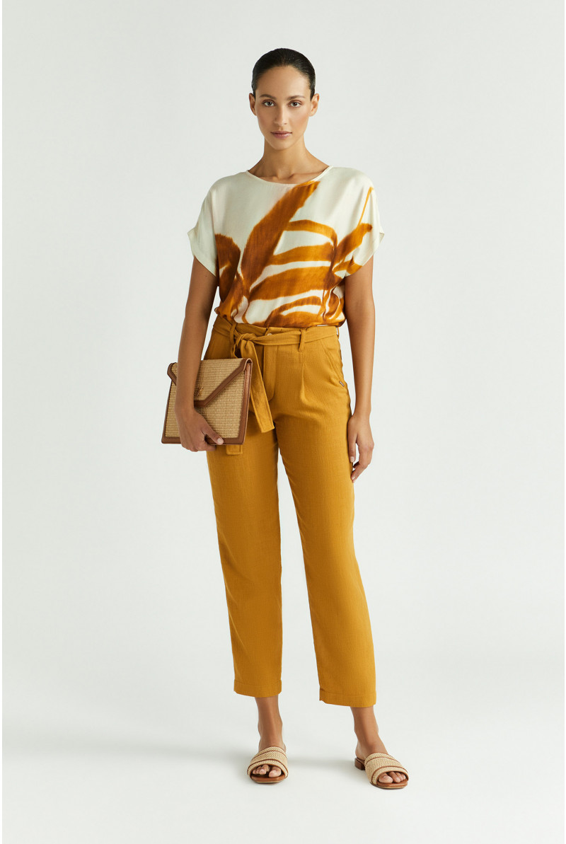 Gemusterte Bluse