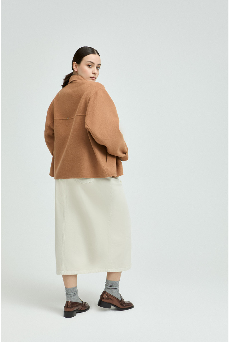 Oversized jacket with shirt collar