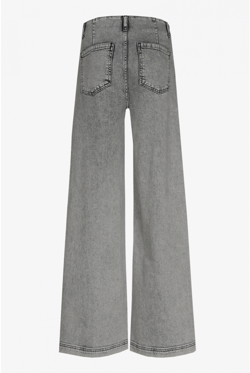 Jean à jambes larges