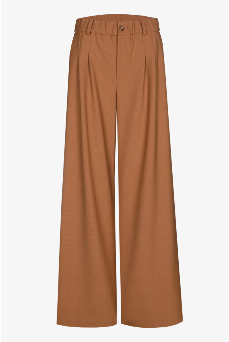 Wide-leg pleated trousers
