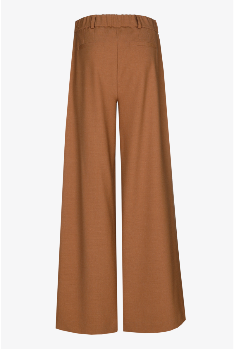 Wide-leg pleated trousers