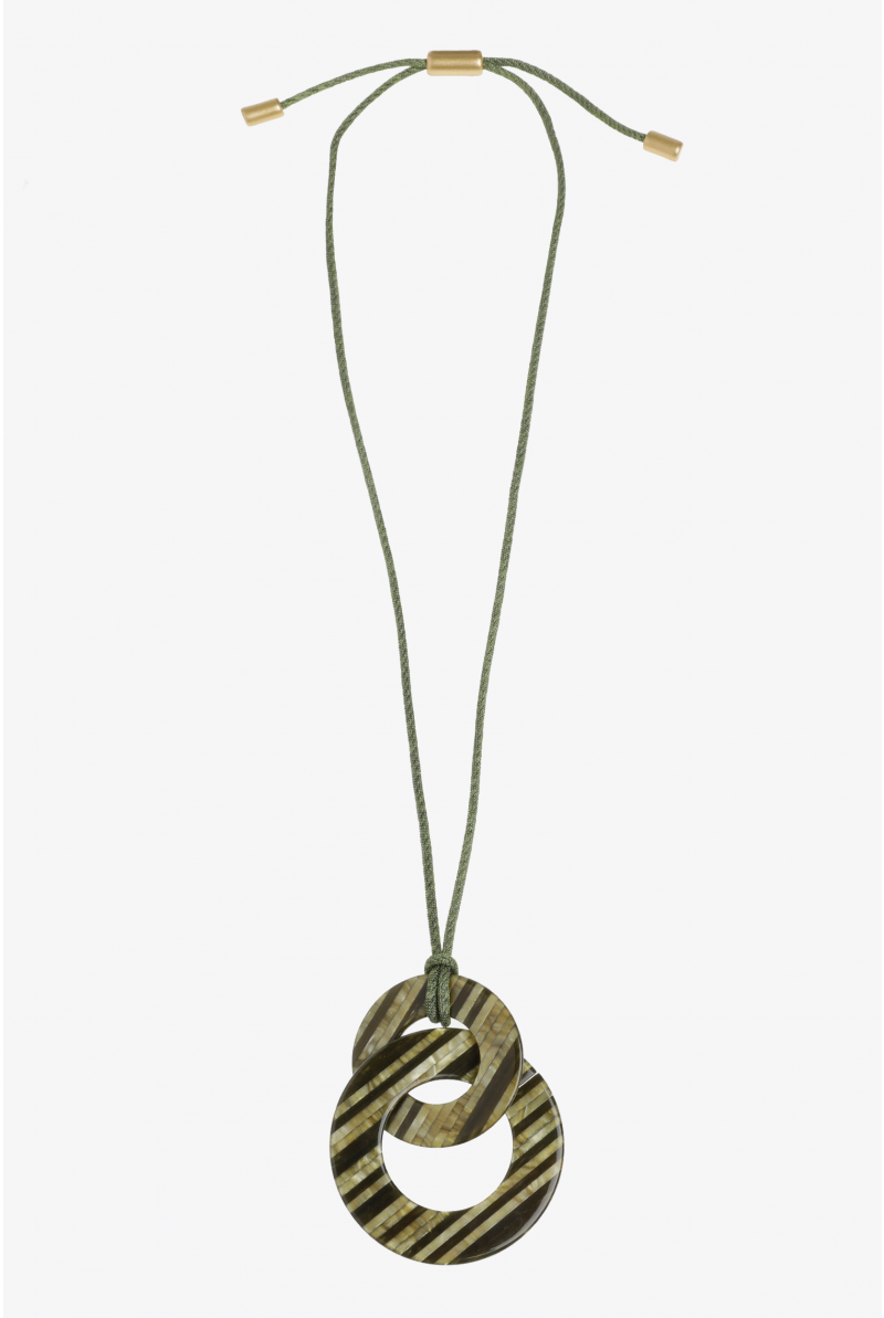 Lange halsketting met ronde hangers