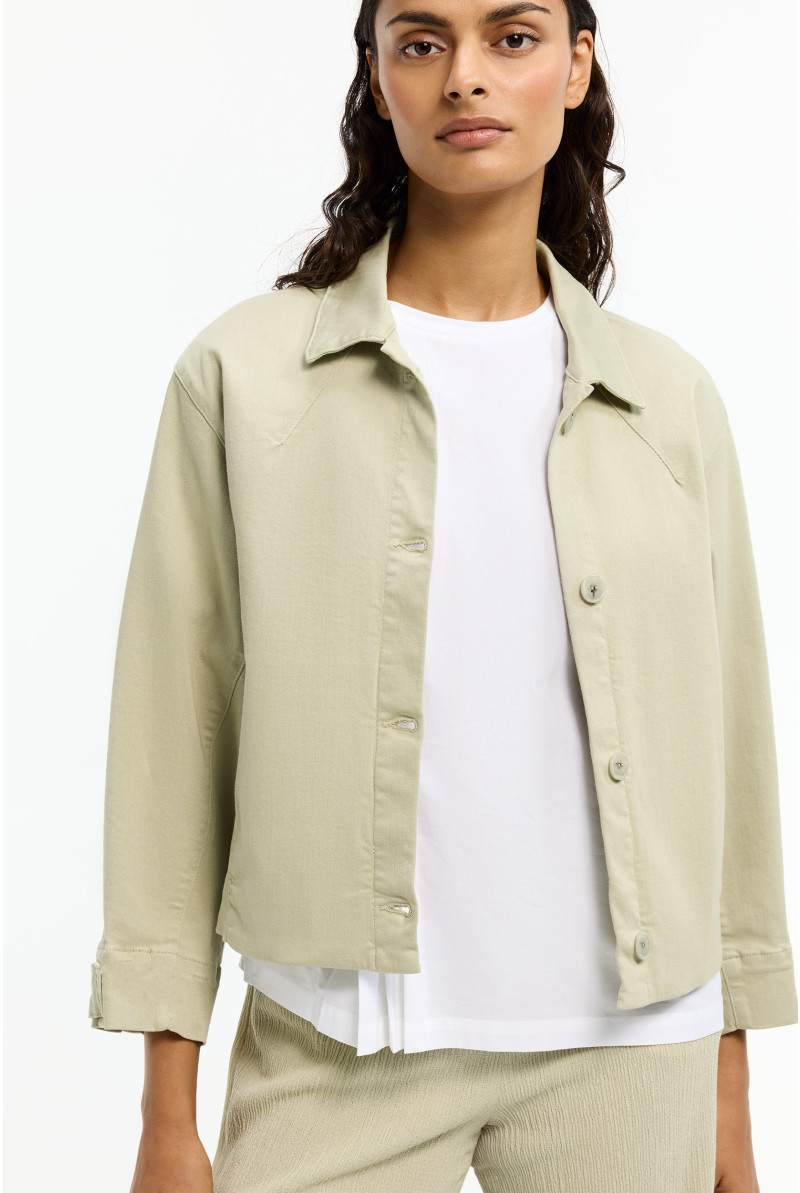 Contemporary jacket with buttons