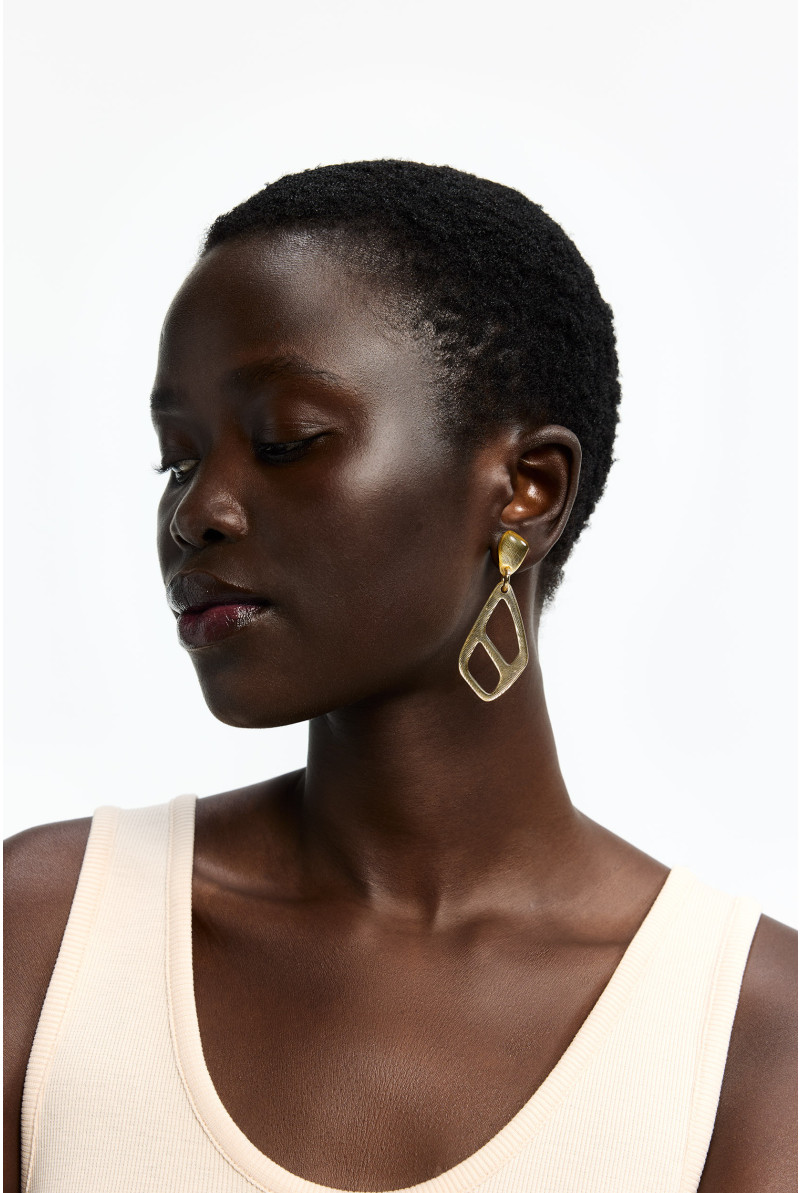 Boucles d’oreilles avec pendentif original