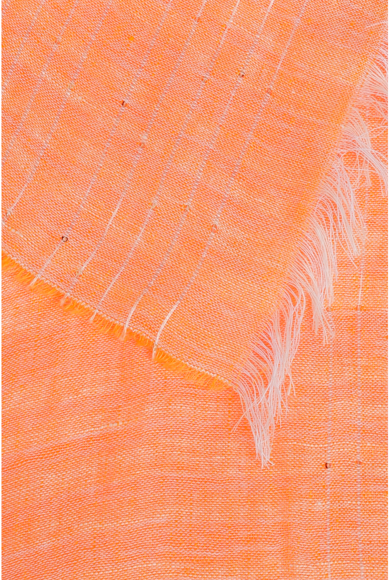 Schal mit dezenten Pailletten