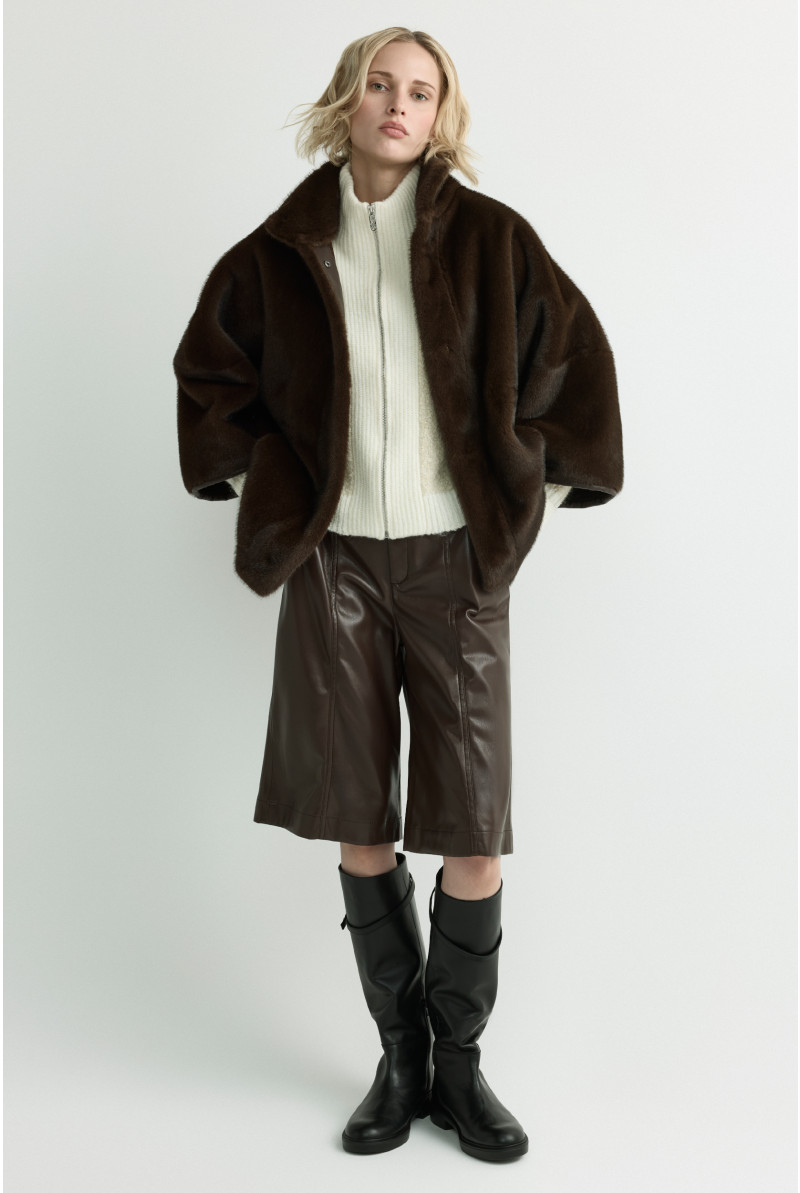 Kunstpelzjacke
