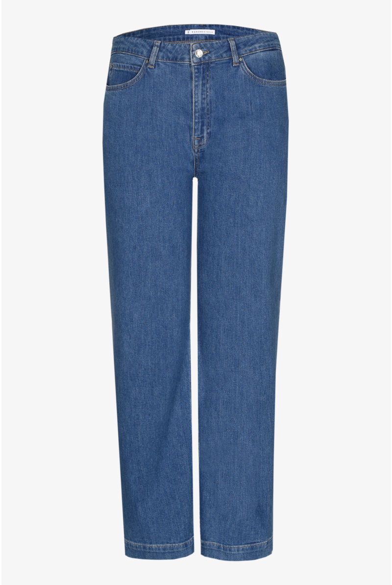 Straight-leg jeans