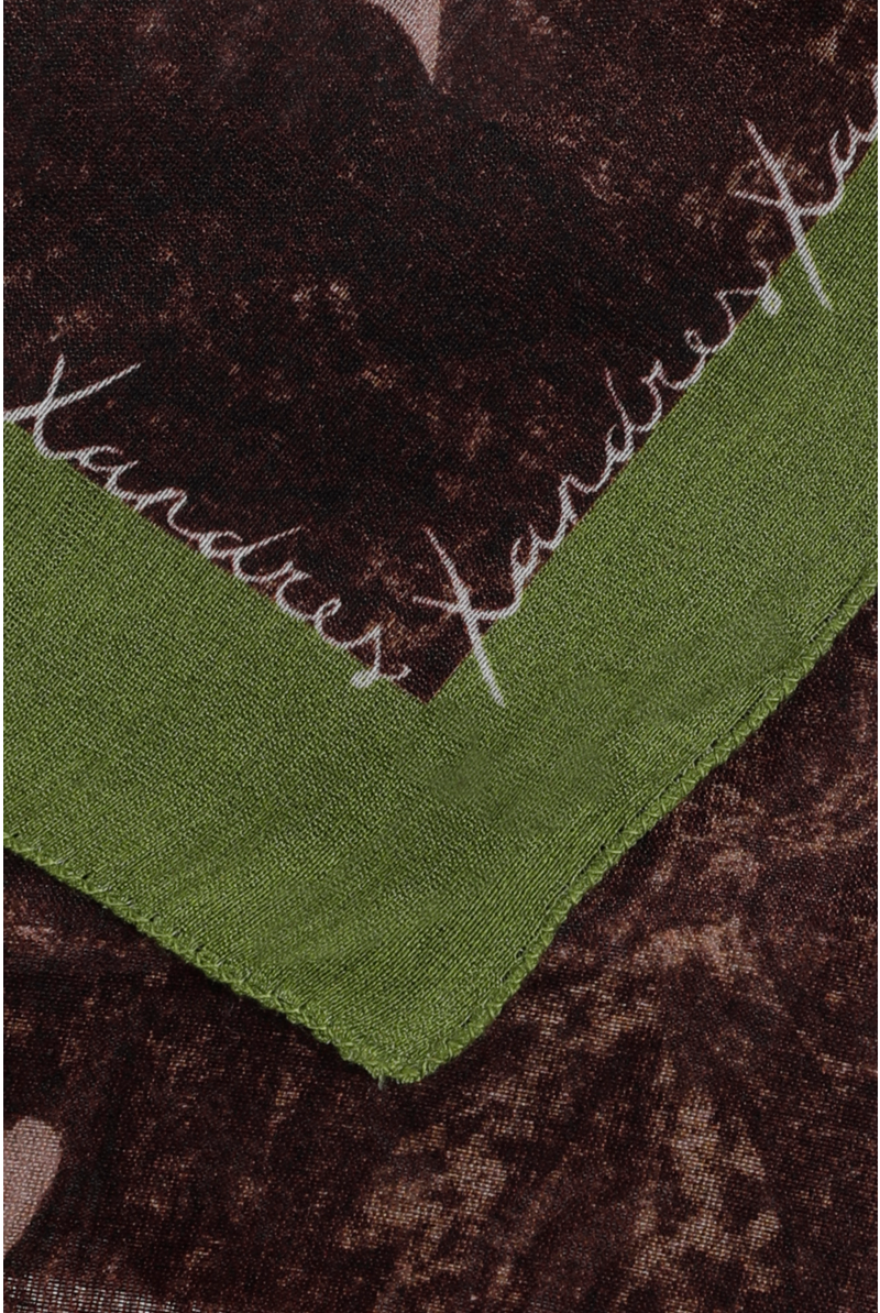 Carré met paisleyprint
