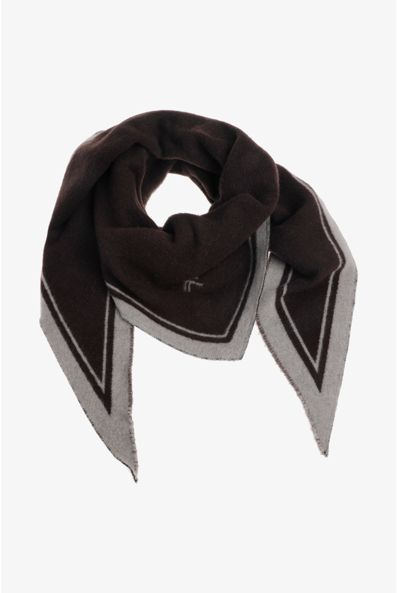 Triangular wool scarf