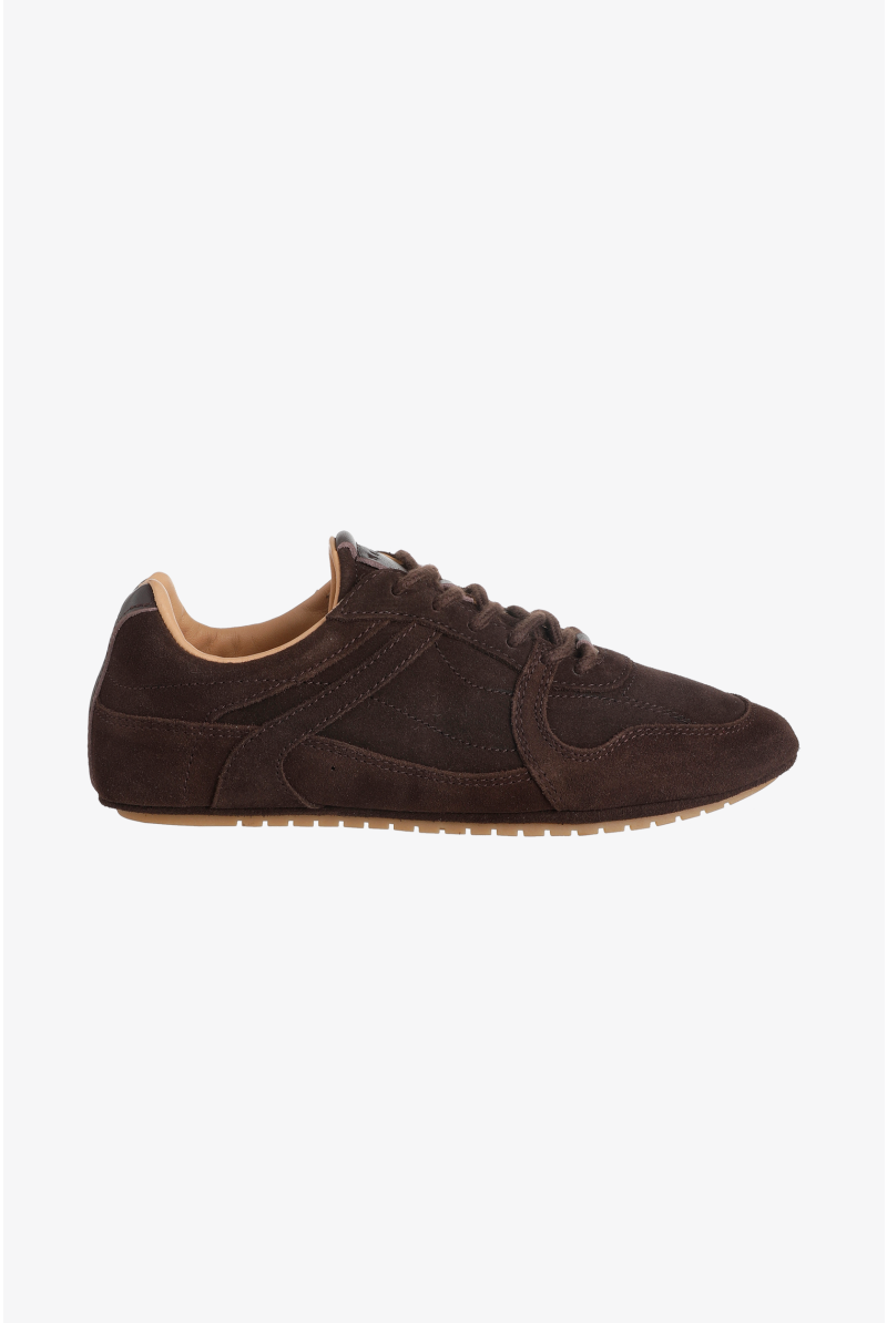 Leather sneakers