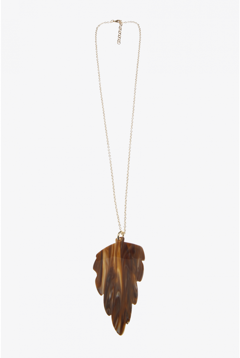 Long collier avec pendentif fantaisie brun