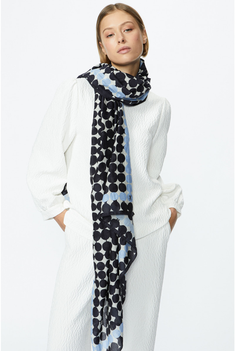 Scarf with in-house dot print
