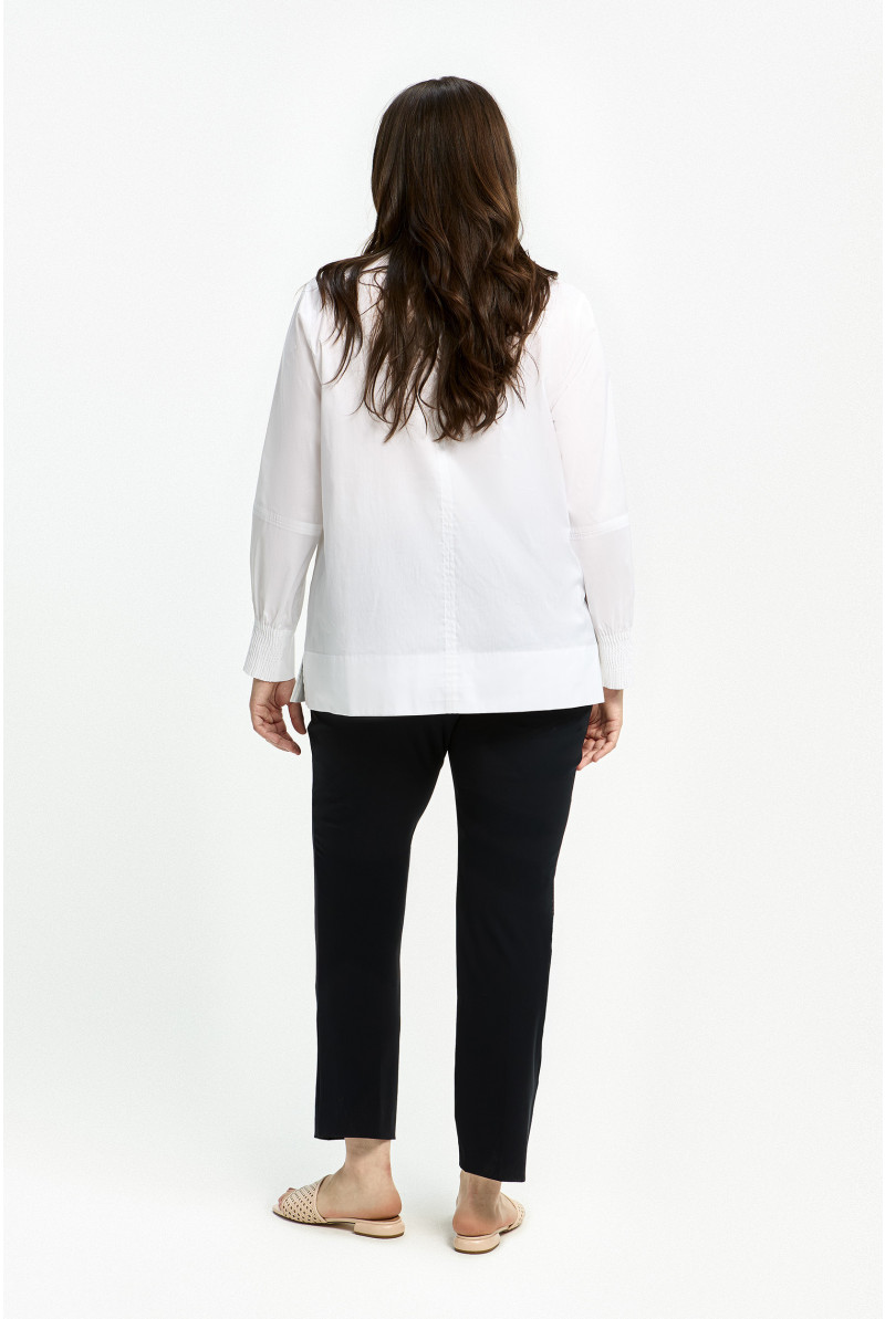 Pantalon aux jambes étroites