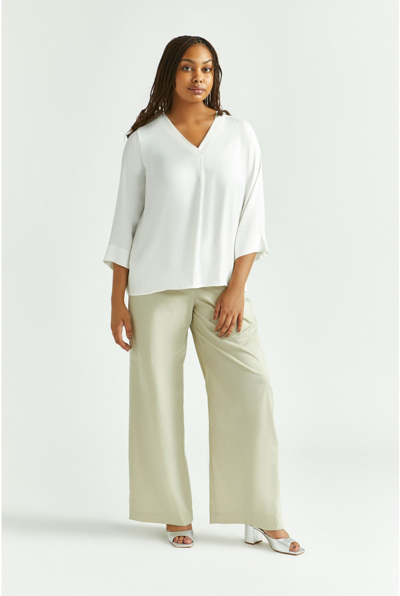 Blouse fluide à encolure en V