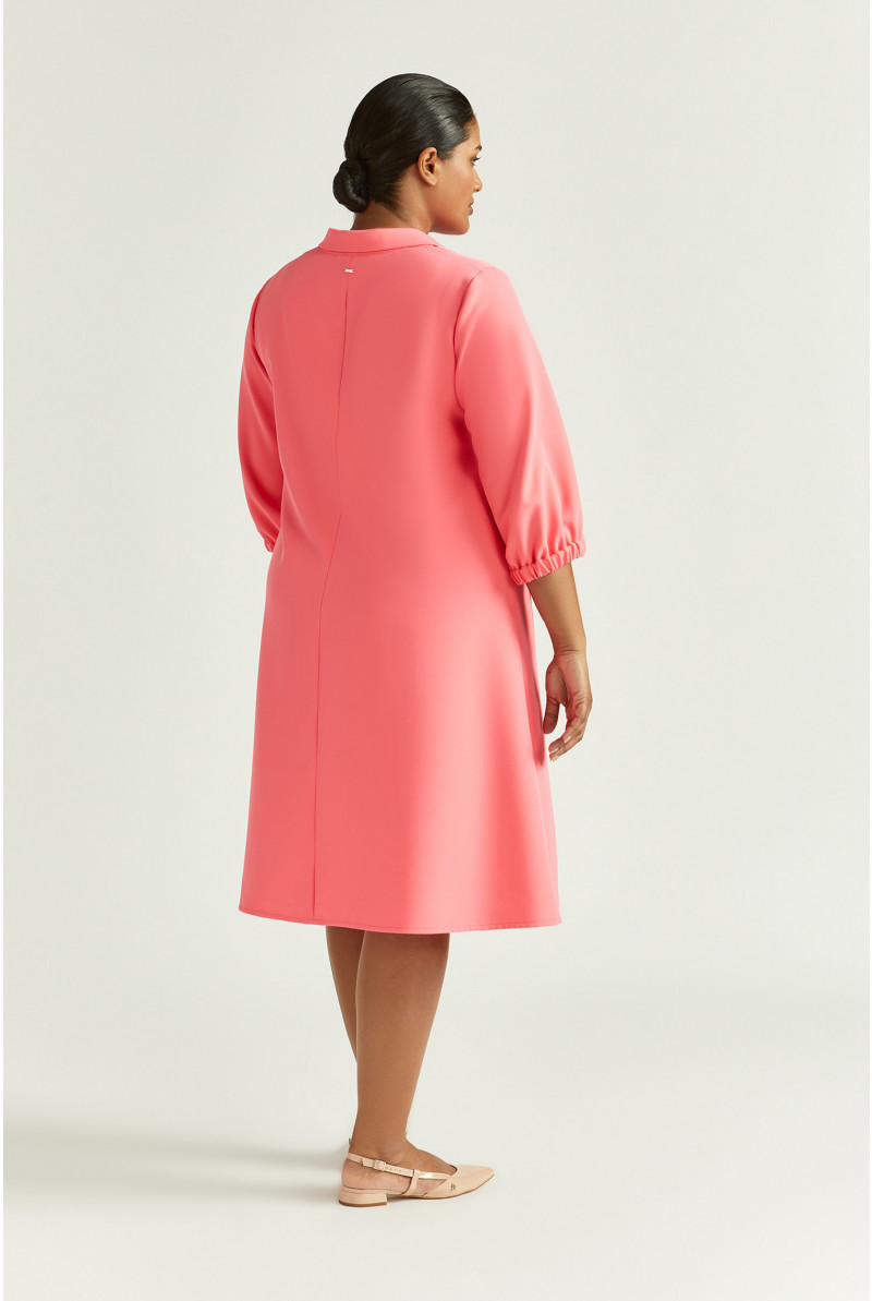 Robe en ligne A en tissu sergé