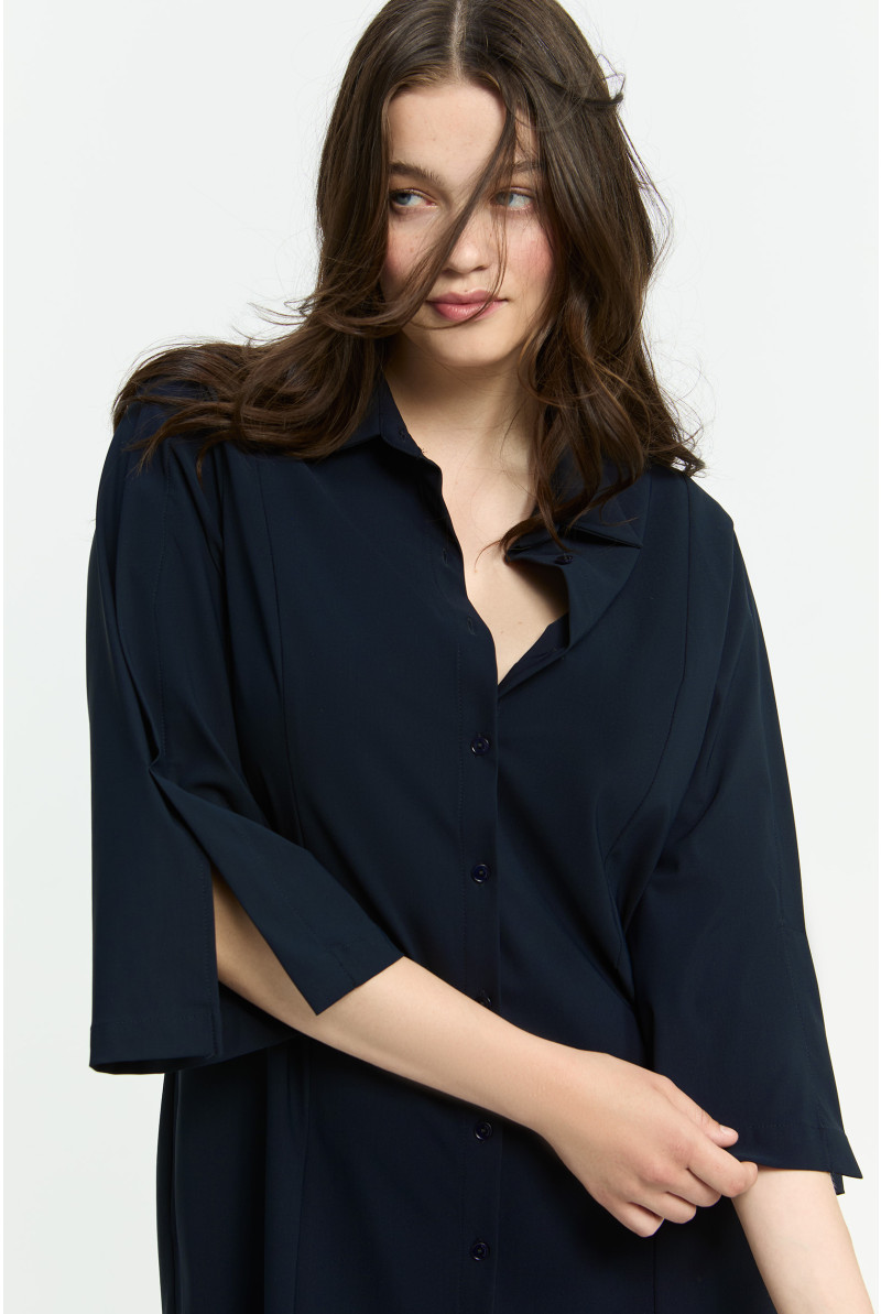 Robe boutonnée élégante