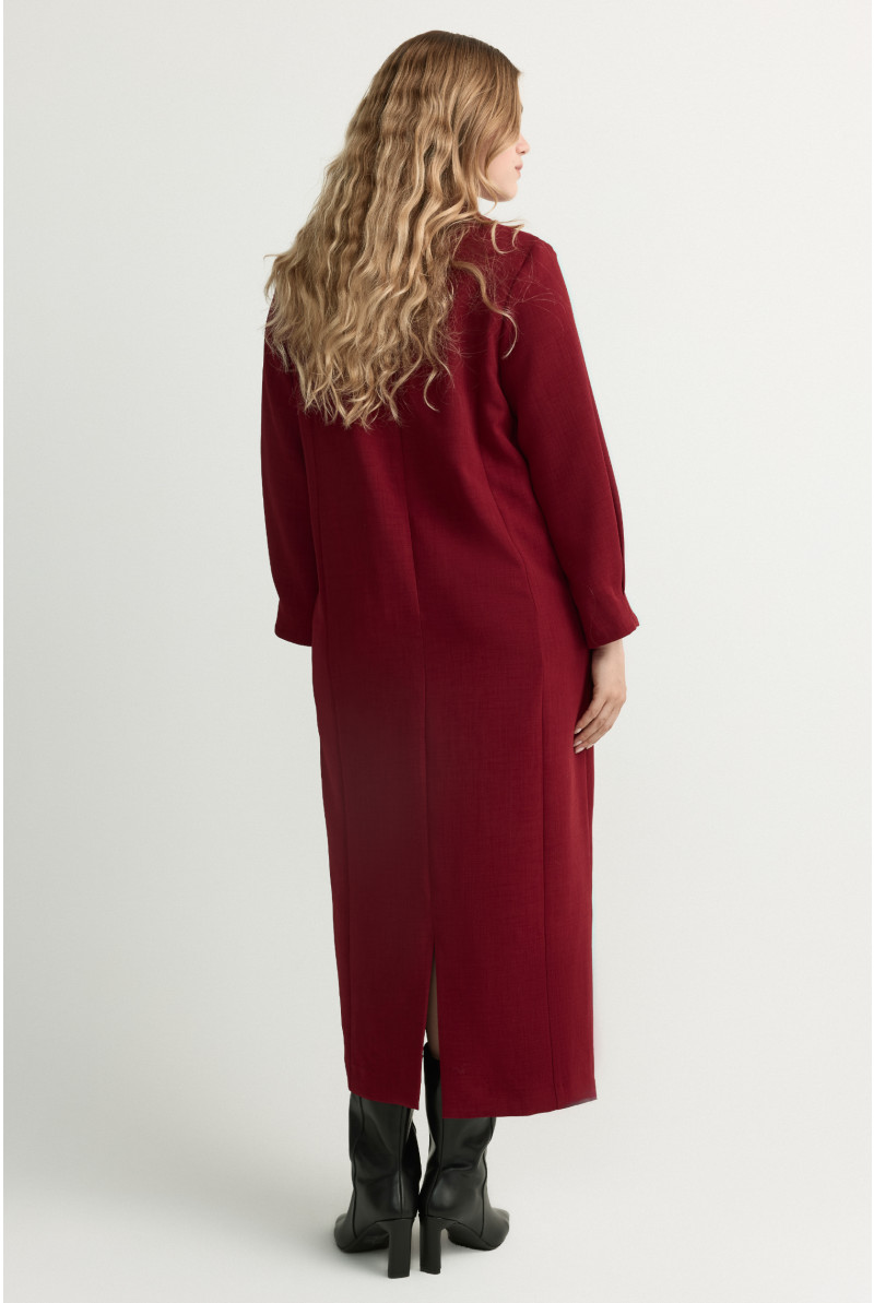 Langes Kleid aus Kreppstoff