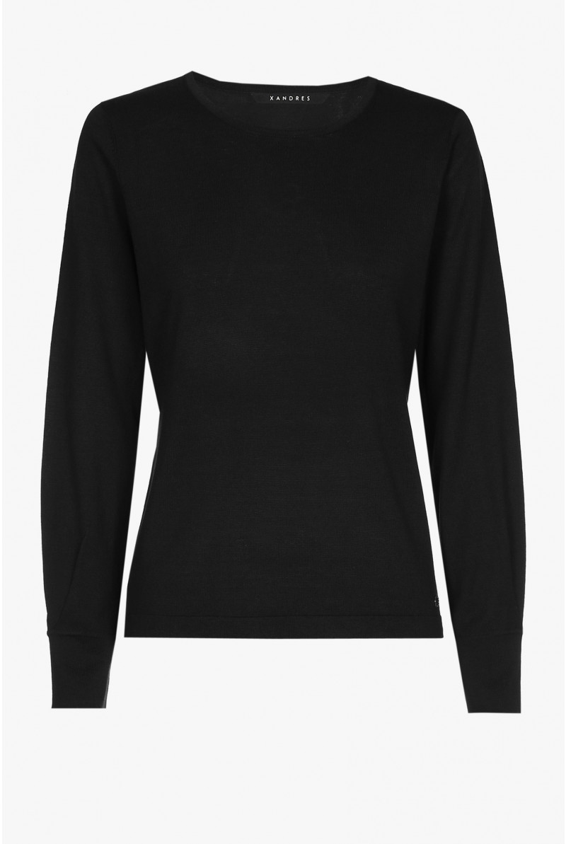 Black, long-sleeved jumper in silk