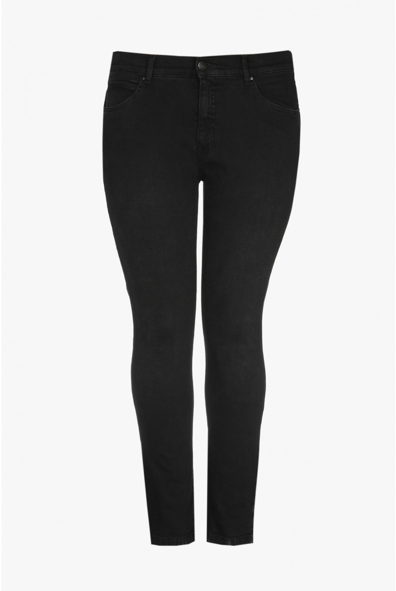 Black slim-fit jeans