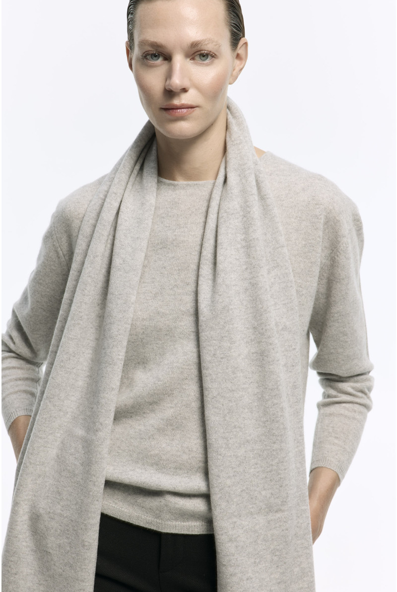 Cashmere scarf
