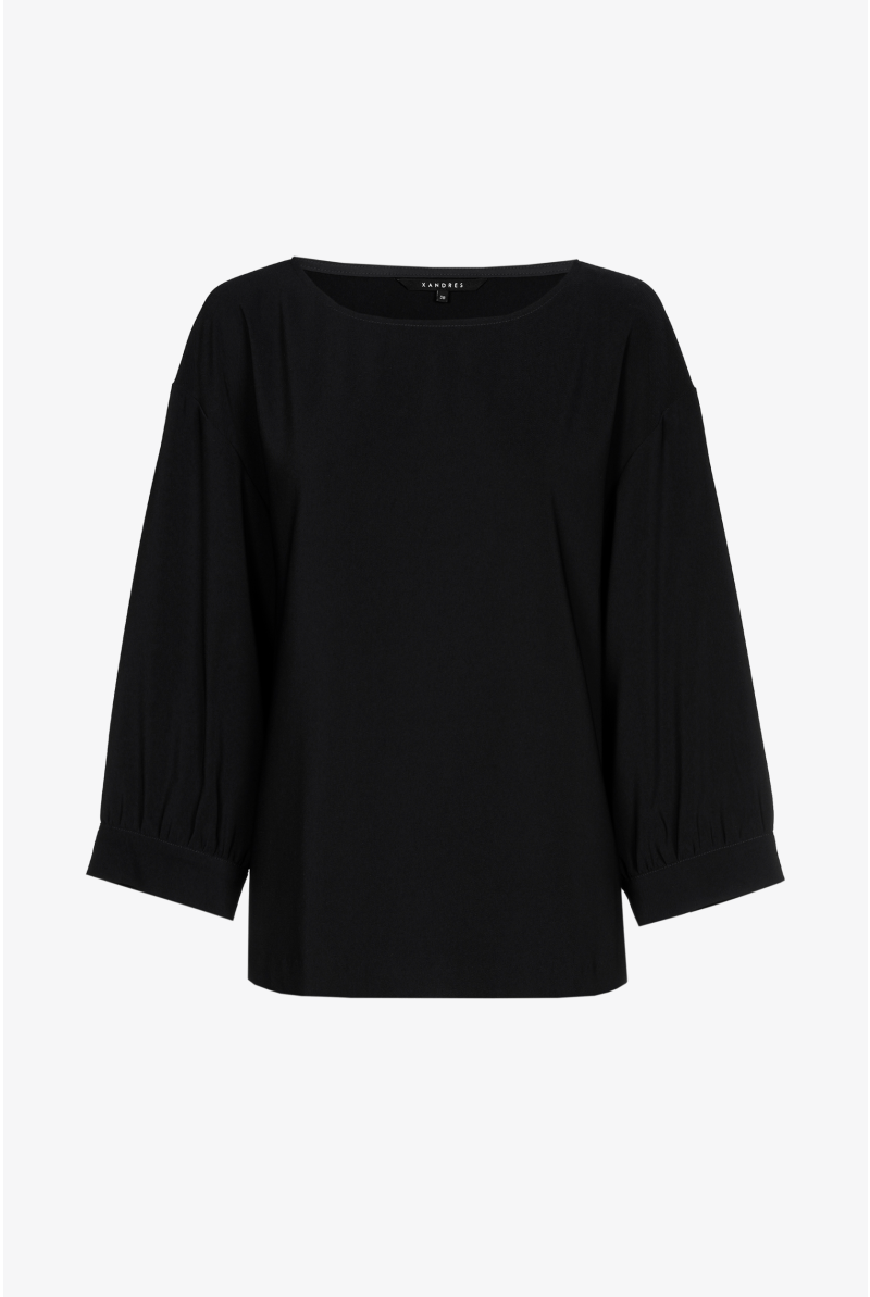Blouse with loose sleeves