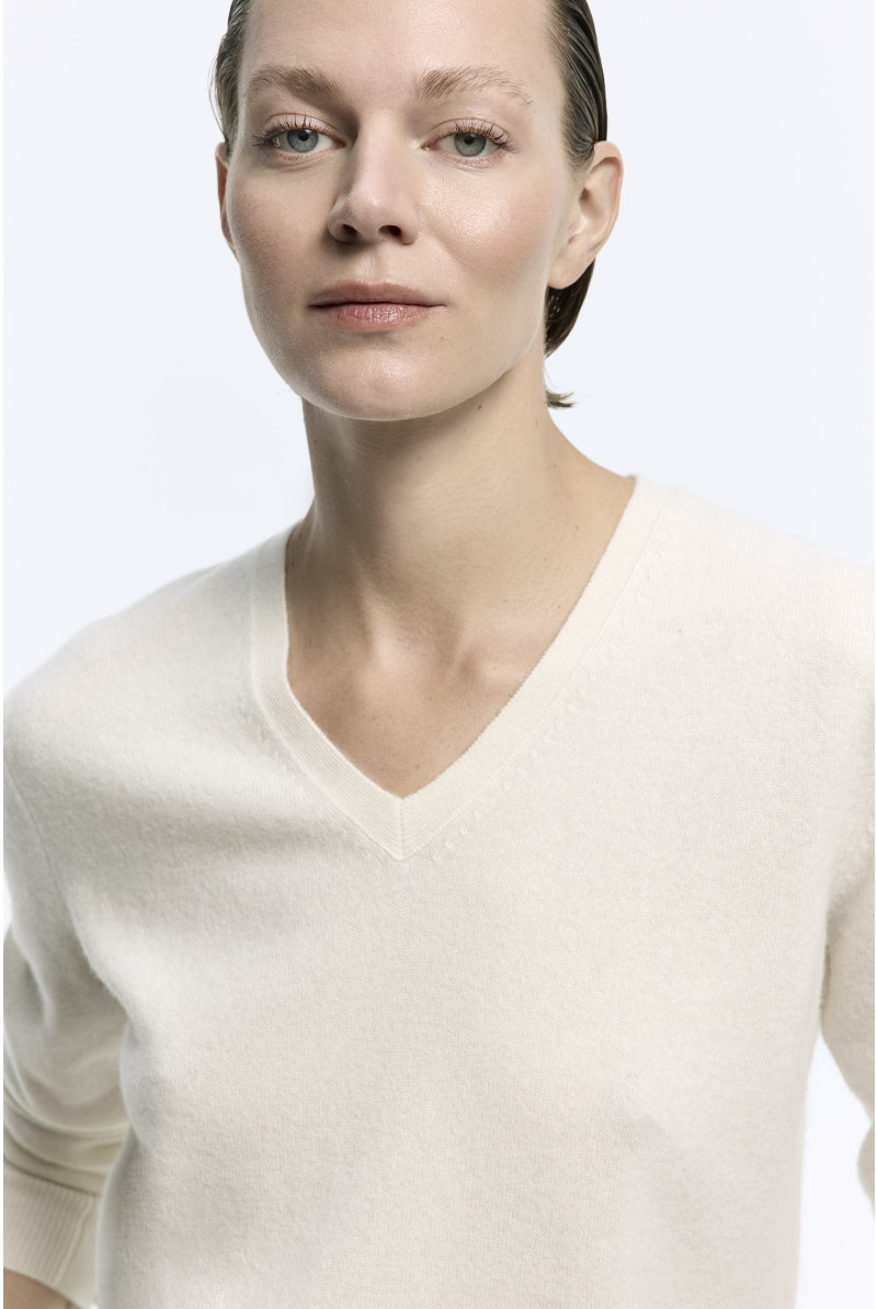 Cashmere sweater