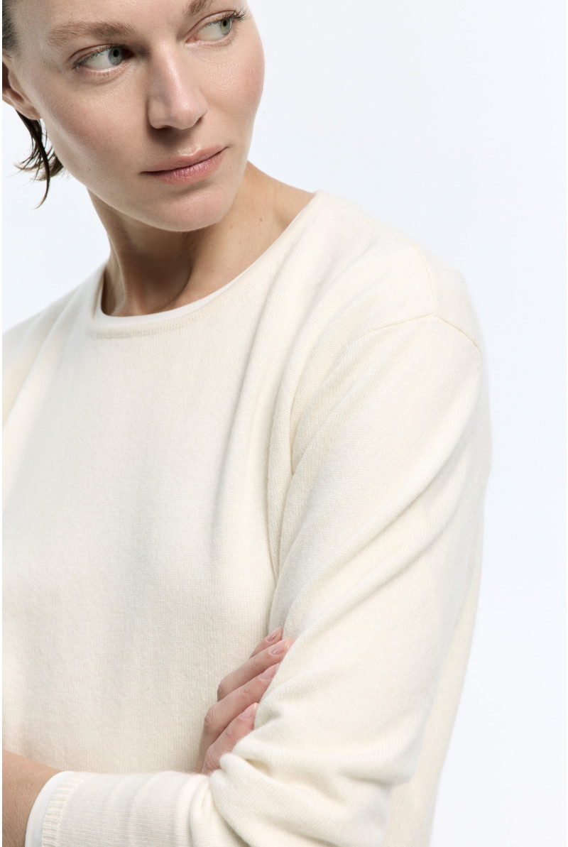 Pull en cachemire blanc à col rond