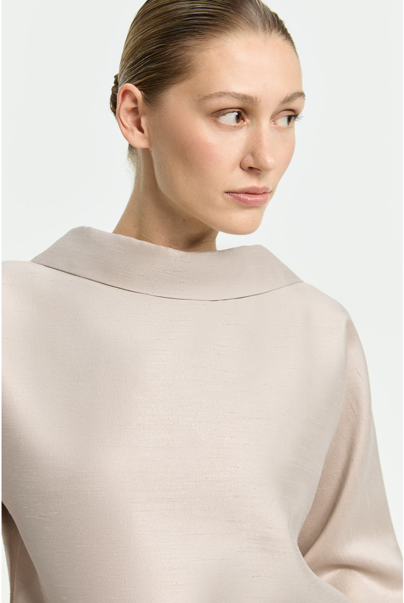 Blouse en soie luxueuse
