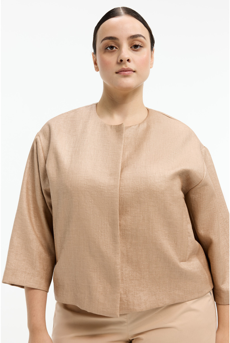 Smart jacket in raffia