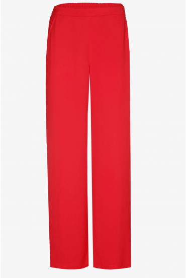 Trousers with elastic