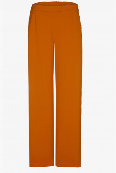 Trousers with elastic