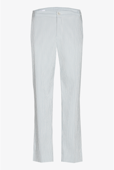 Pantalon aux jambes étroites