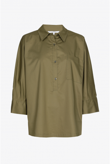 Blouse avec boutons dans le dos
