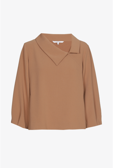 Blouse met asymmetrische kraag