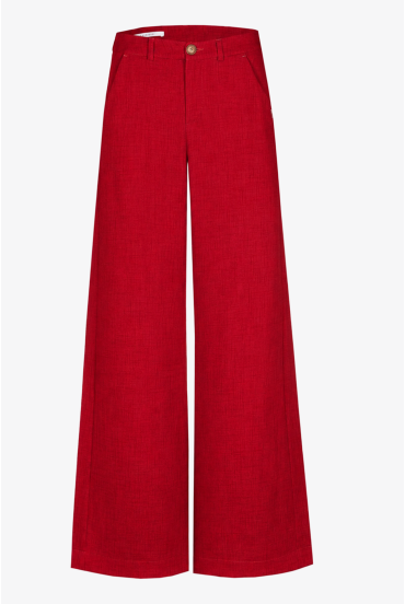 Wide-leg trousers