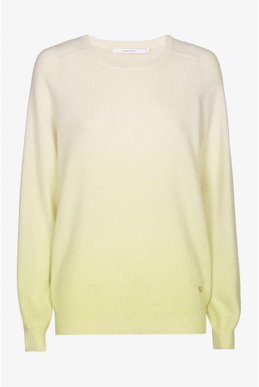 Supple jumper with gradient