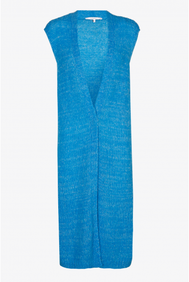 Long sleeveless sweater