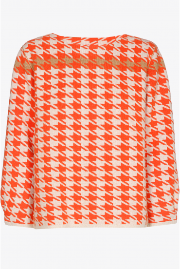 Pullover with houndstooth print