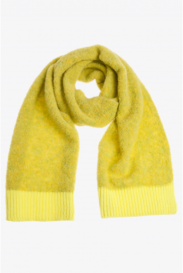 Écharpe en bouclé