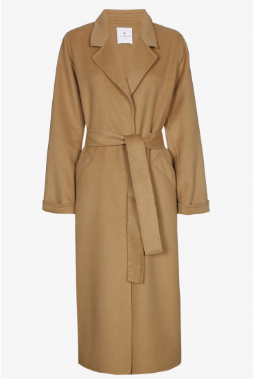 Manteau confectionné dans un mélange de laines